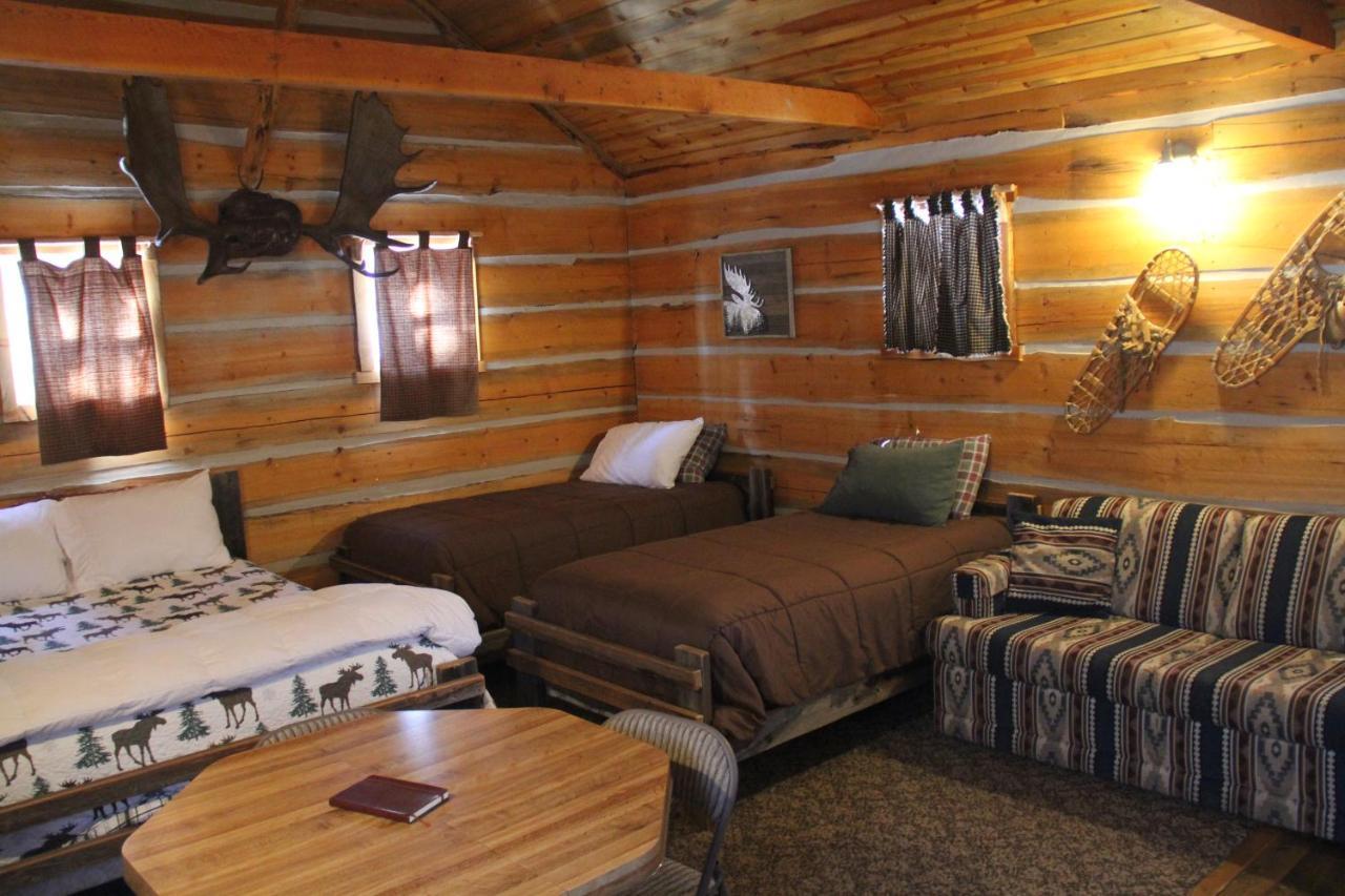 Sugar Loaf Lodge & Cabins อนาคอนดา ภายนอก รูปภาพ