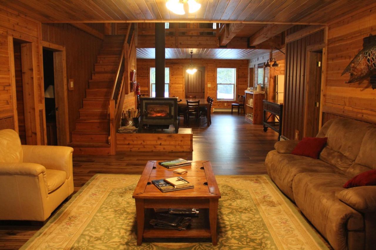 Sugar Loaf Lodge & Cabins อนาคอนดา ภายนอก รูปภาพ